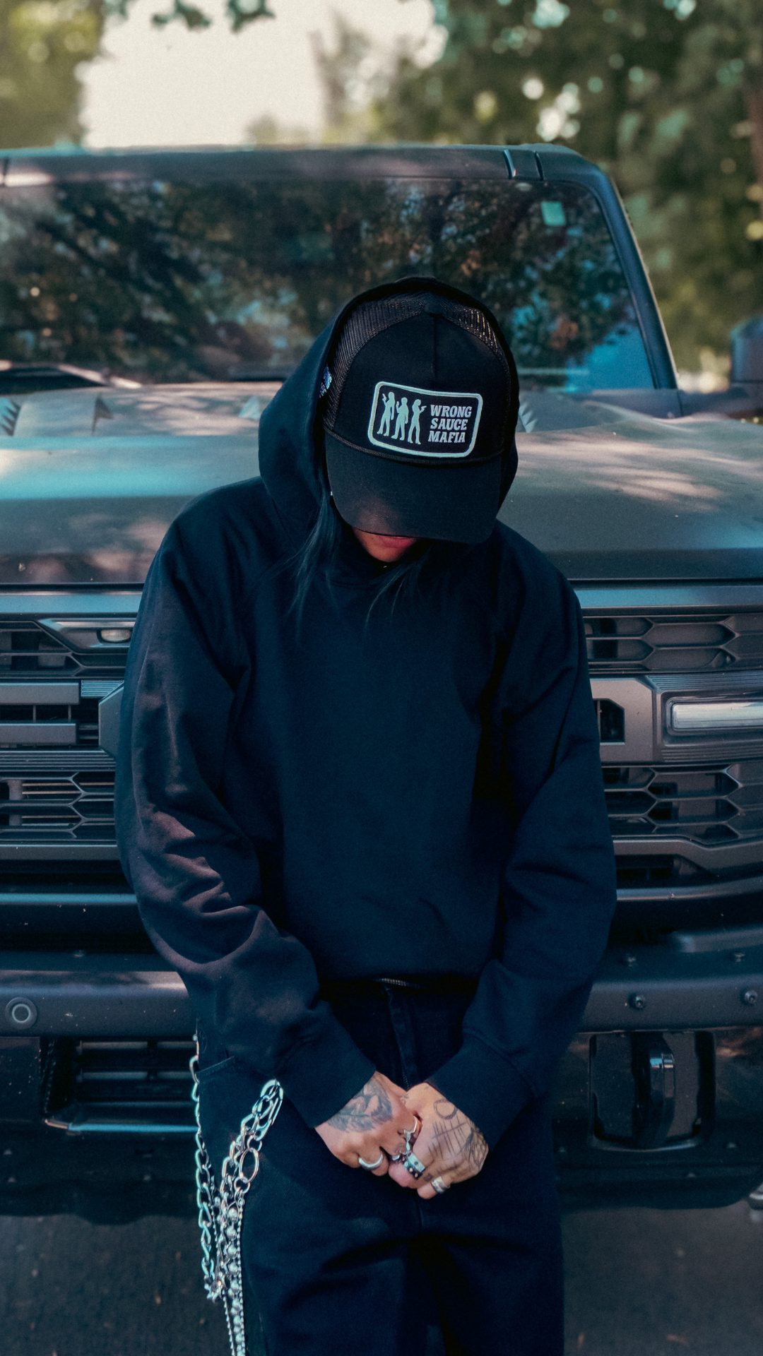 LESBIAN LAND Cropped Hoodie